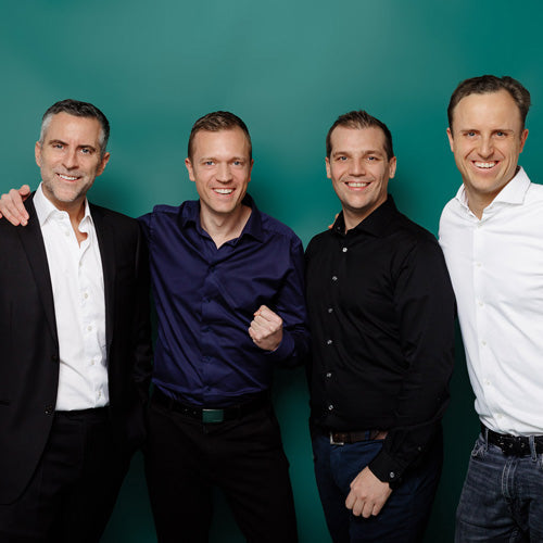 Jacob Risgaard og Christian Arnstedt investerer i Clutch drikken fra Løvens Hule